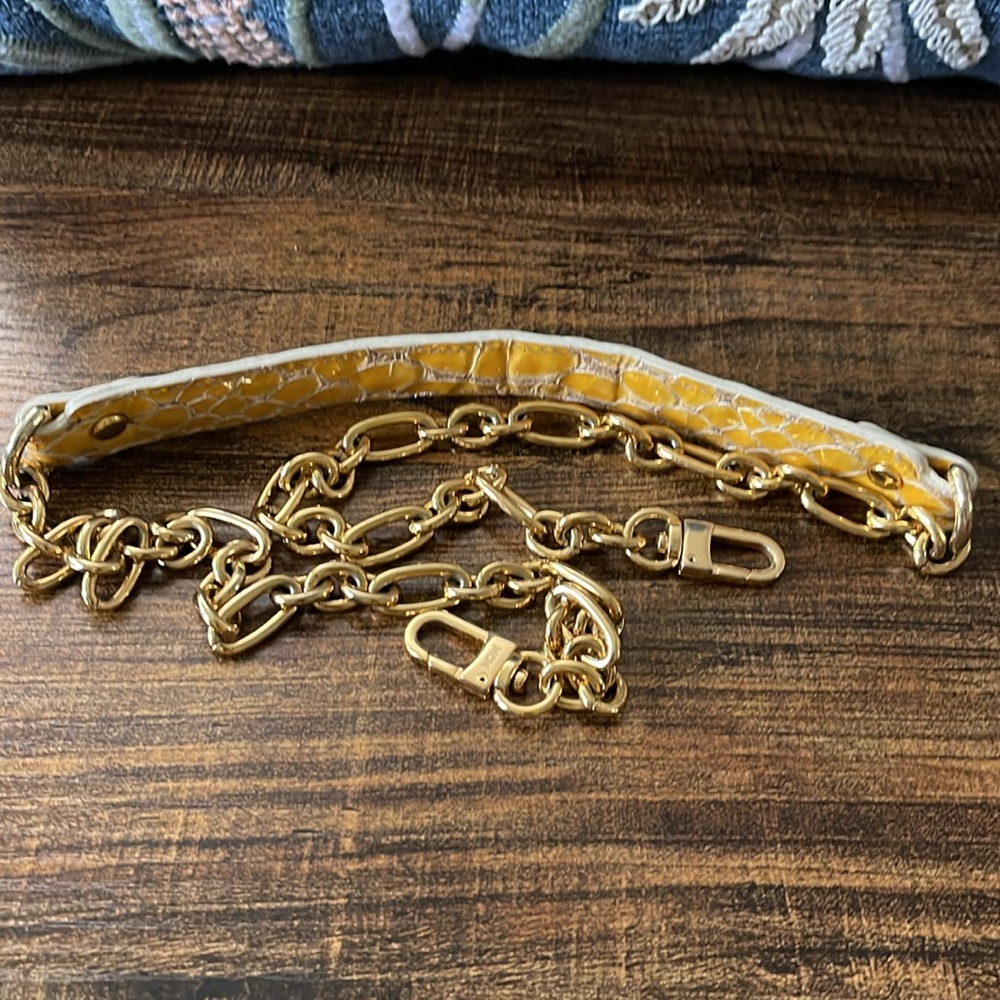 MCM Yellow Snakeskin Pattern Clutch/ Shoulder Women's Bag - Picture 6 of 12